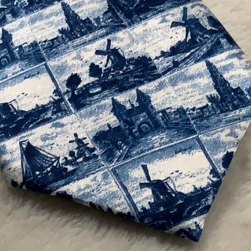 Robin Ruth silk tie!! - Picture 2 of 4
